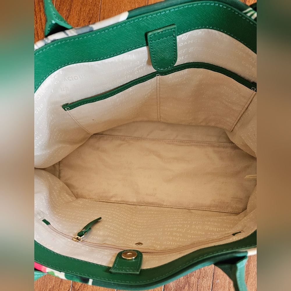 kate spade Green Floral Tote - Picture 2 of 3